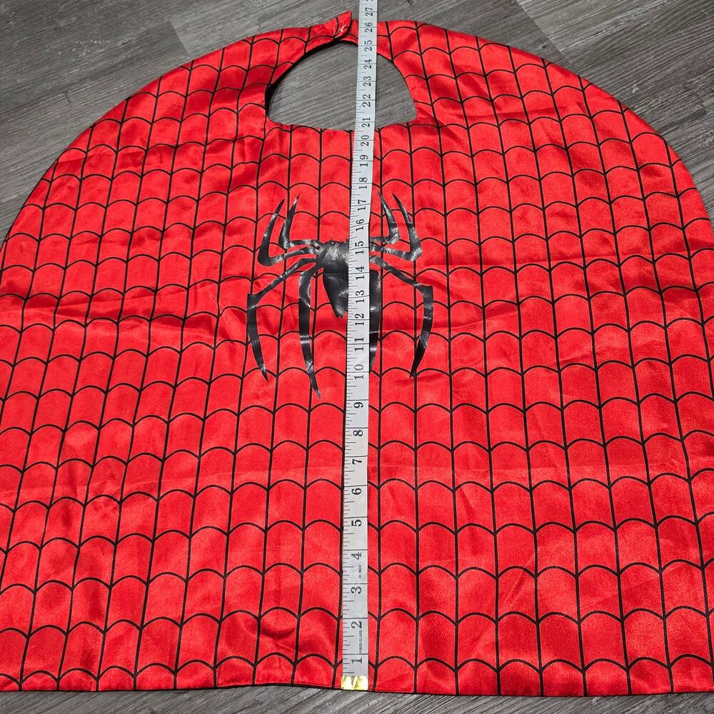 Hasbro Marvel Spiderman Homecoming Spider Moving Brows Mask & Cape Halloween Set - Picture 11 of 16